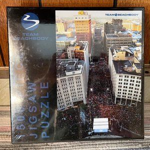 Team BeachBody 1500 Piece Jigsaw Puzzle NIB